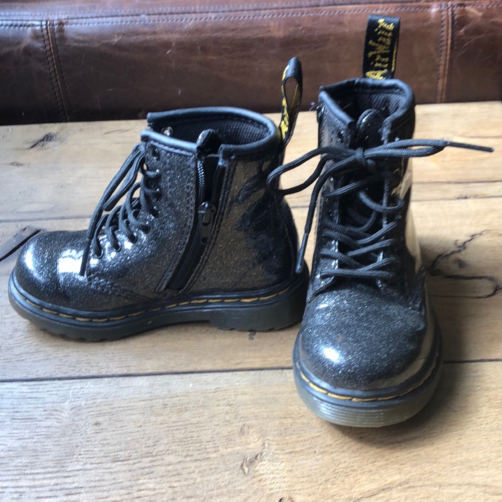 Dr Marten toddler glitter boots size 8